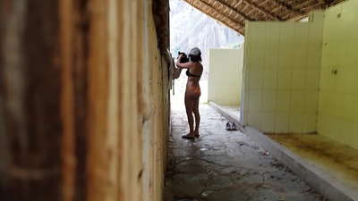 camera spia nantu à un cullega di l'università spagnola