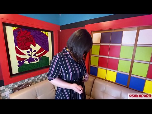 ❤️ Cutie giapponese cù grandi tette si masturba cù ghjoculi sessuali è hà un orgasmu. Ella parla in una intervista di a so cazzo sperienza. Tette enormi è figa pelosa gemendo forte. Osakaporn ❤ Video sessu à porn co.xxxshake.ru ❌❤