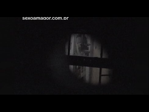 ❤️ Blondie hè videoregistrata in segretu da un voyeur di u quartieru nascostu daretu à i mattoni cavi ❤ Video sessu à porn co.xxxshake.ru ❌❤
